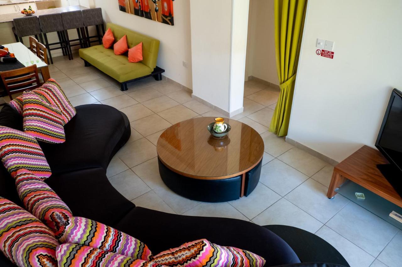 Stylish 2 Bedroom Apartment In Pegia Peyia Bagian luar foto